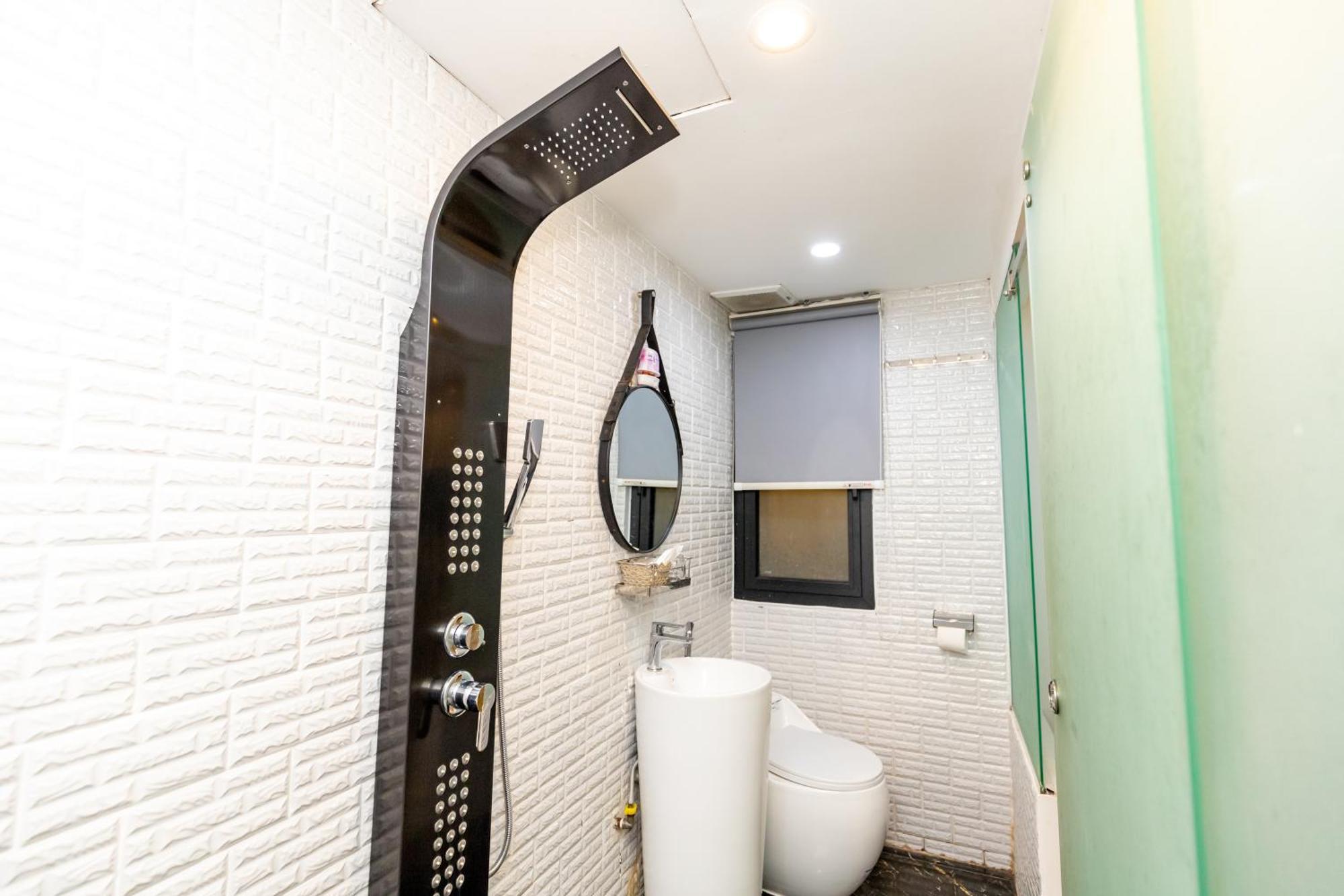 Chau An 5 Bedrooms At Ngu Hanh Son Villa